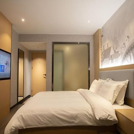 Thank Inn Chain Hotel Hunan Huaihua Hecheng District South High Speed Rail Station Exteriör bild